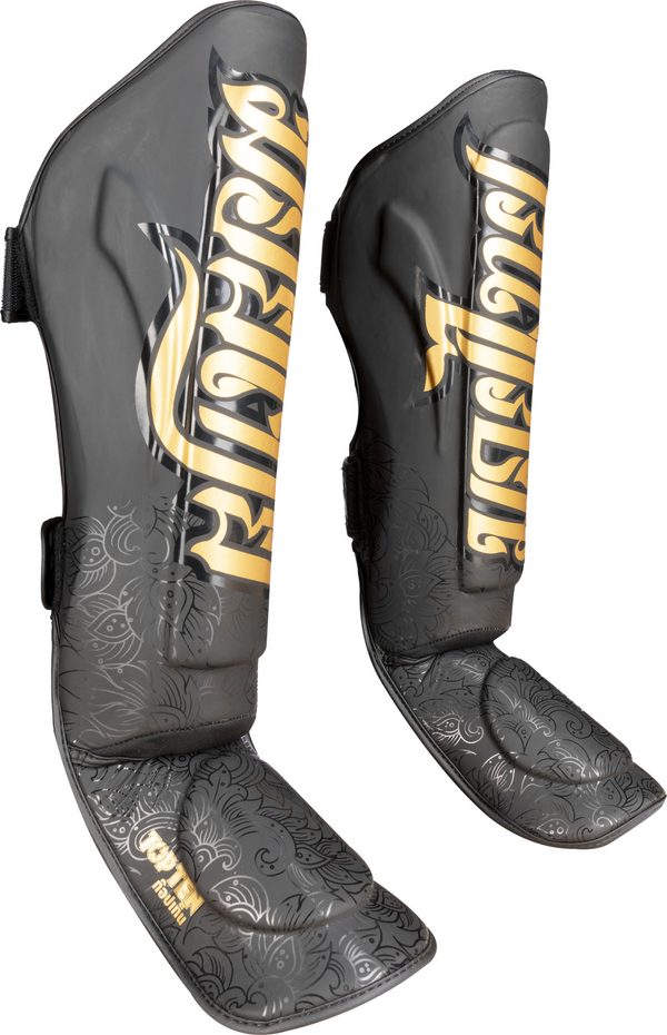Shin- and Instep Guard “Nong Han”