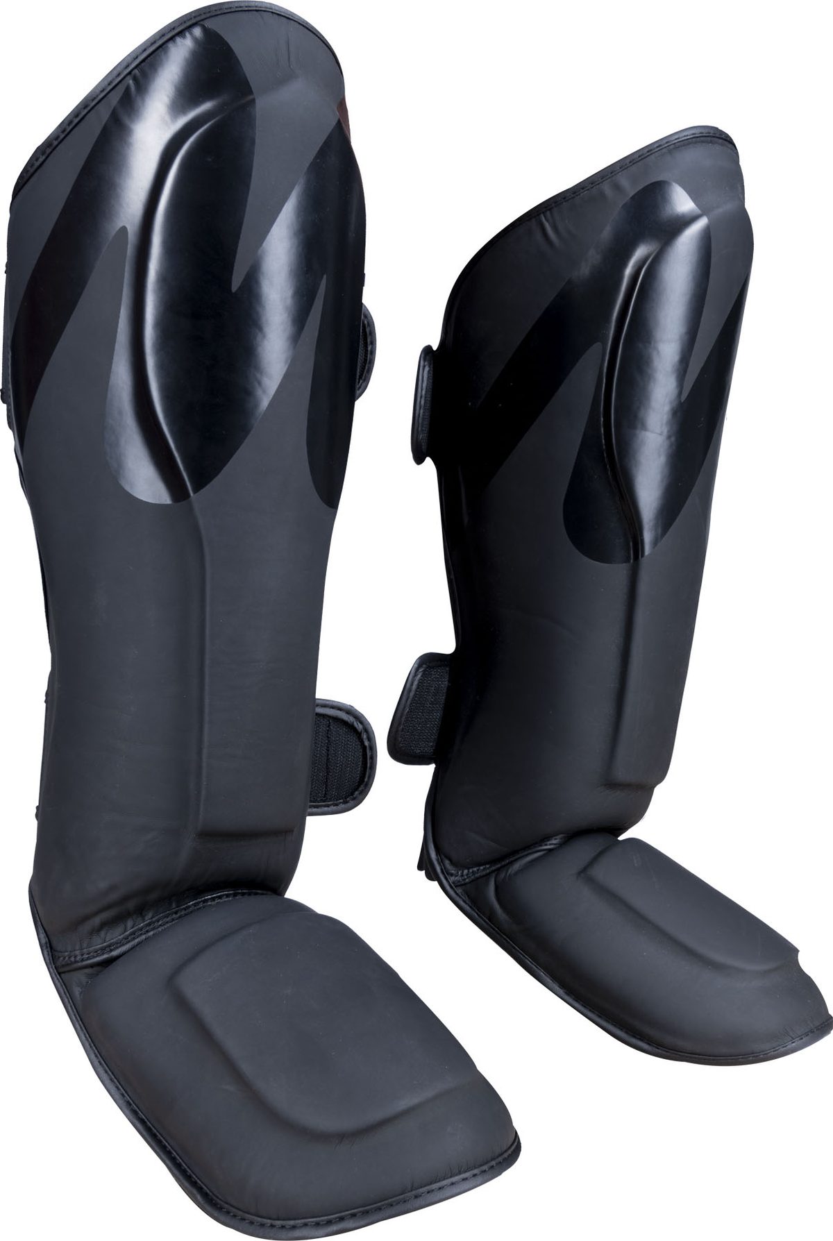 Shin- and Instep Guard “Wave Black´n´Black” · foto 1